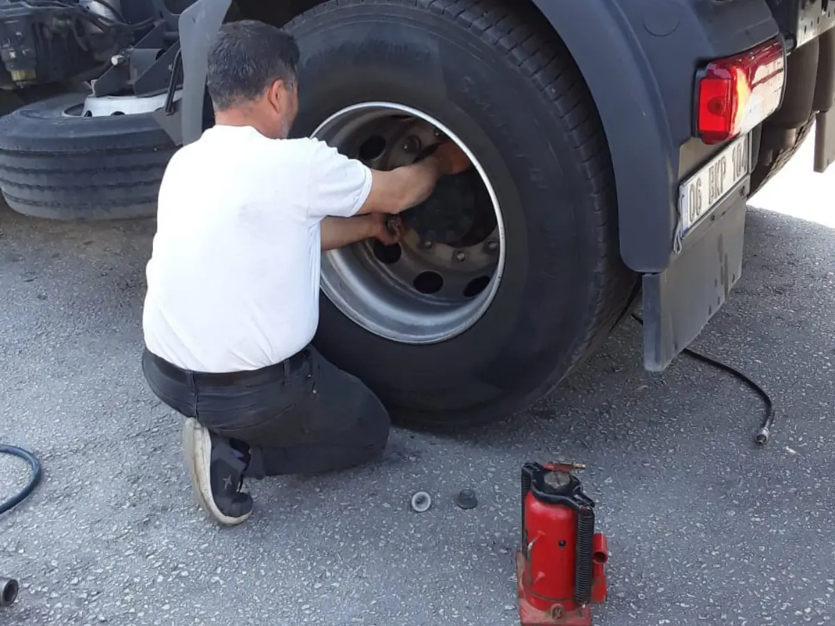 Yeşilhisar Oto Lastikçi